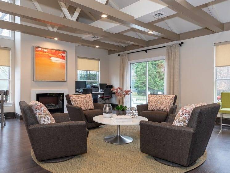Two Bedroom Two Bath Downstairs with Deck!!