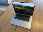 16-inch MacBook Pro with M1 Pro chip 16GB RAM 512GB SSD