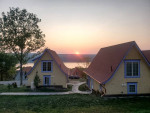 Tinyhouse  “ Beautiful Cottages “  European Hillside Village