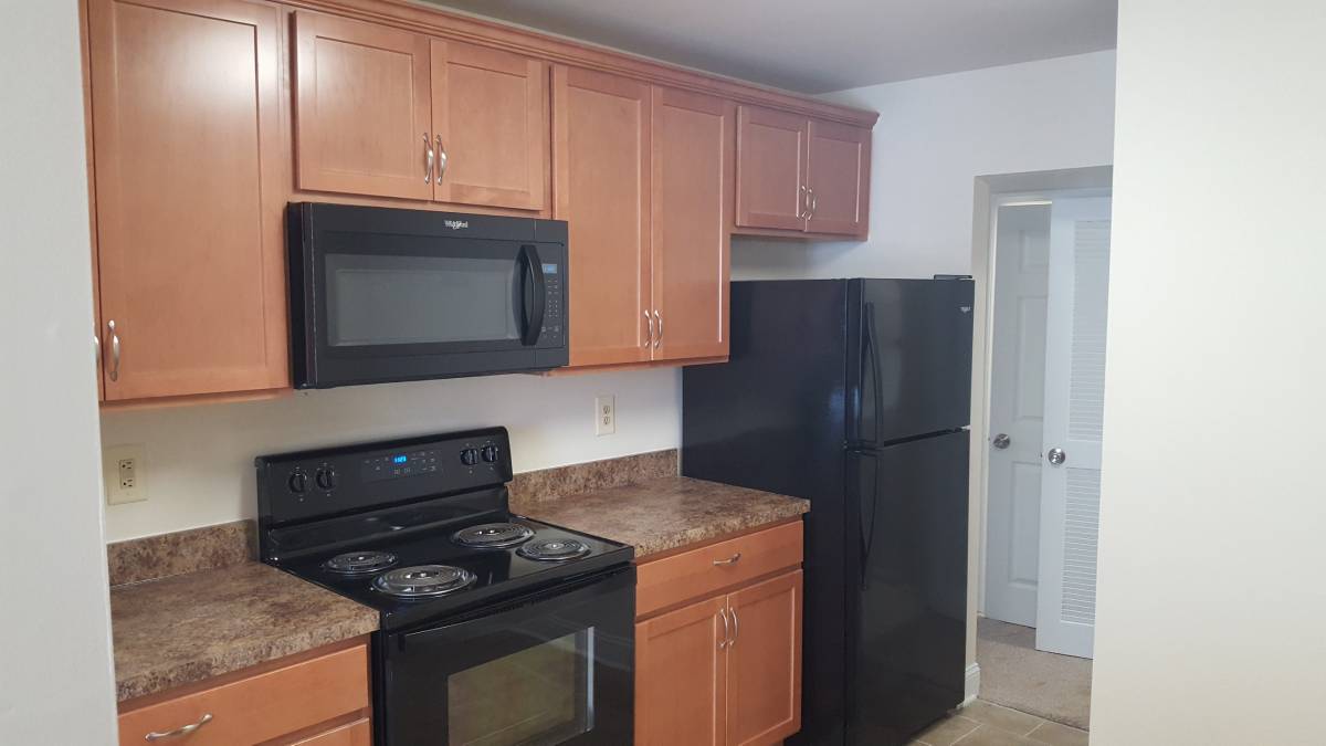 3 Bed / 2.5 Bath in Royersford!