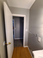 UPSTAIRS HOUSE APARTMENT FOR RENT PERFECT SHAPE