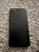 iPhone 7 - 32gb - Carrier Unlocked