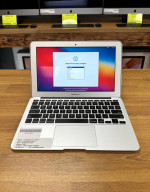 MacBook Air 11 inch**1.4Ghz Intel Core i5**128GB SSD**4GB RAM