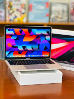 2TB Max Spec 13 inch M1 16gb memory 2TB SSD Apple MacBook Pro