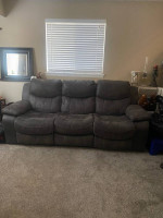 CatNapper -Double RECLINING SOFA-Like New-Easy to move