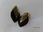 Black brooch and earrings