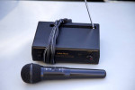 Wireless Microphone Karaoke DJ Stage Home Theater Uses 9 v. Battery
