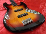 2017 Squier Vintage Modified Fretless Jazz Bass Guitar Sunburst.
