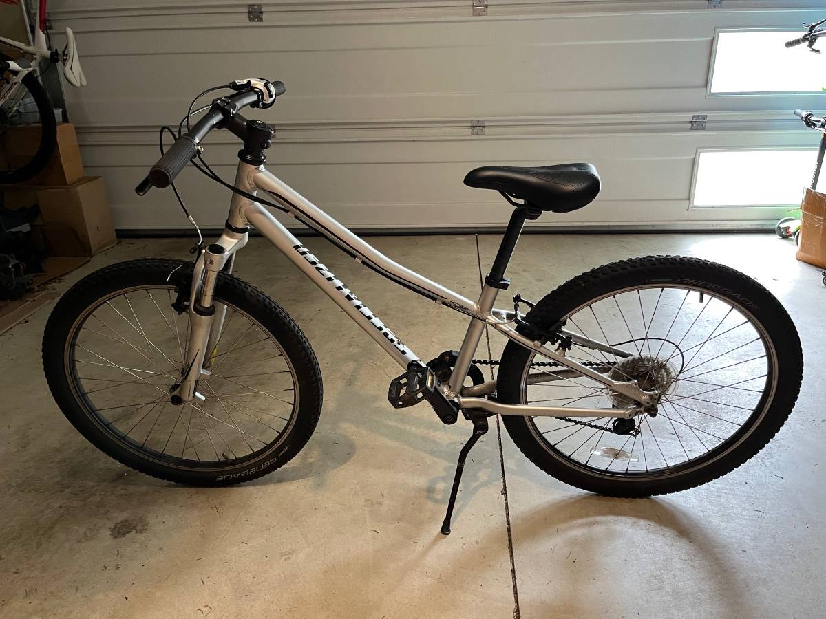 24” Specialized Hotrock Bike