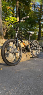 20” HARO F2 BMX Bike Bicycle Mint Like New Condition