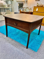 Mid Century Modern Kroehler End Table