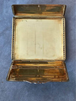 Gold 18kt. 5-1/2oz. Art Deco Cartier Vintage Case 40 fine cut sapphire