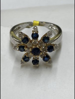 White Gold Snowflake Sapphire Ring