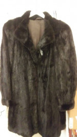 Black mink stroller -- Size 16-18