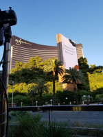 Bottomless Mimosas (Free Admission)