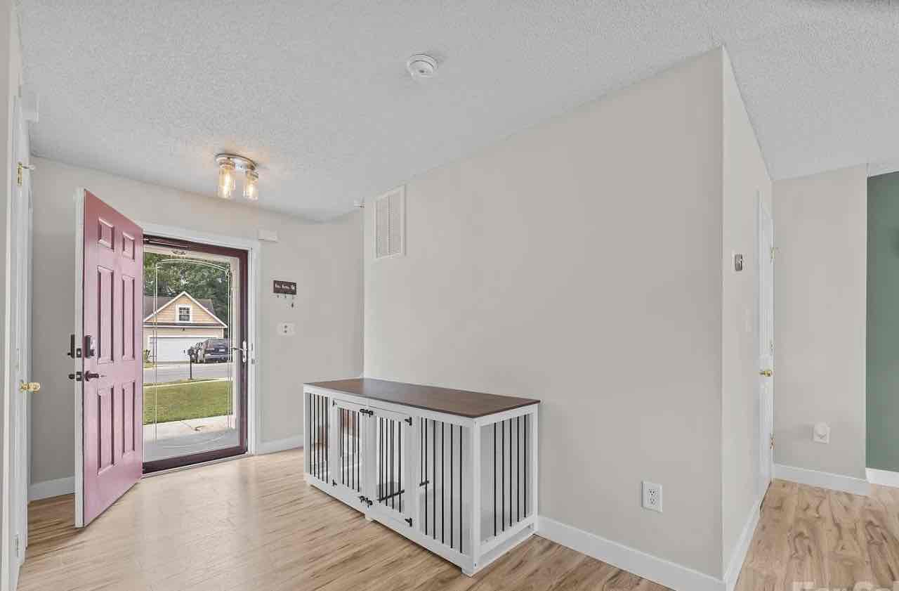 SPACIOUS HOME FOR RENT