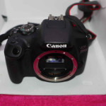 Canon EOS 2000D