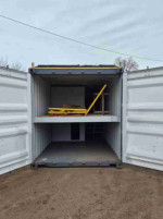 FREE Shipping Storage Container – Great Condition