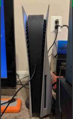 PlayStation 5 Standard Edition (2020)