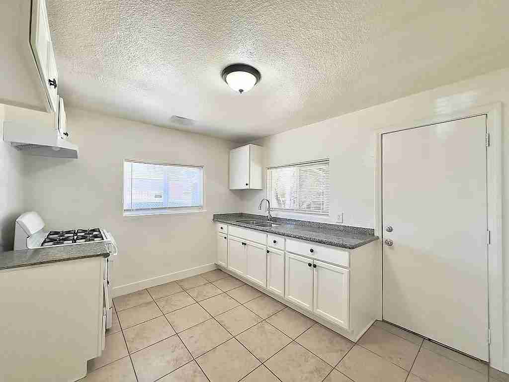 Urgent Tenant Needed ...San Bernardino, CA