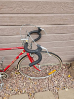 Classic Trek 450 Road Racing Bike - 5'-5'4 Riders