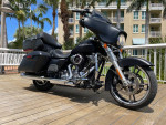 2016 Harley Davidson Street Glide 19K mls, tour-pak FINANCING