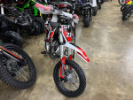 Trailmaster TM23 125cc Dirt Bike, Electric and Kick Start, Automatic