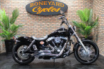 2010 HAREY DAVIDSON STREET BOB!!!!