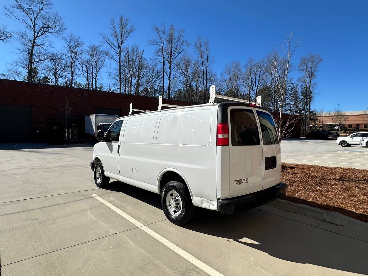 2015 Chevrolet Express 95,000 mi