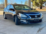 2015 Nissan Altima 83,000 mi