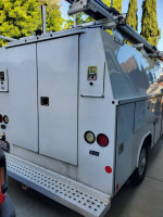 Ford E-350 102,000 mi