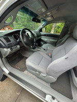 2011 Toyota Tacoma 76,000 mi
