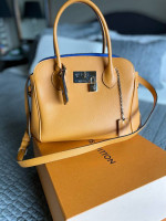 louis vuitton milla safran (brand new)