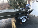 Extraordinary Jon Boat and Trailer