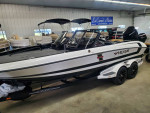 2024 Vexus DVX 22 with V10 400hp Mercury!