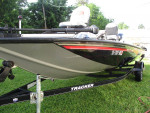 WOW=> BASS TRACKER BOAT 17 1/2 FTL=> LIKE NEW!