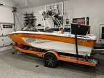 Tige R20 Wakesurf Boat