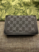 104-HMTT New Black/Ivory Chain Crossbody Bag Snap Close- Box & Dust Bag Included