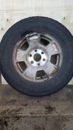 Tires and Rims: 265/70 R17